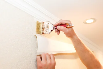 Pose de papier peint à Ouilly-le-Vicomte — revêtements muraux et toiles de verre